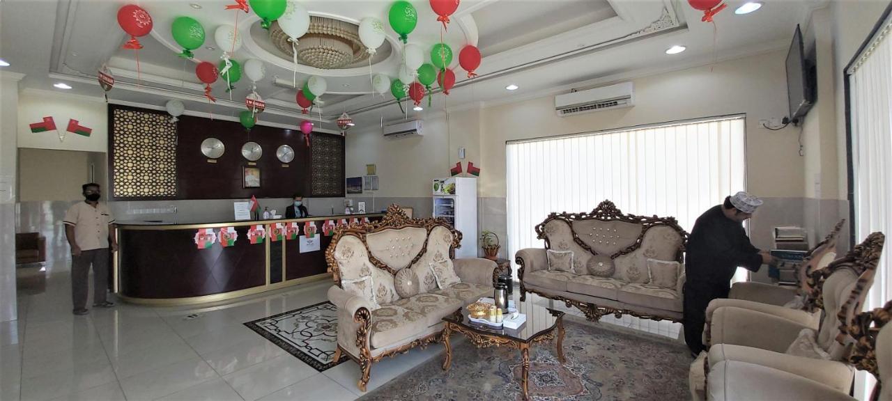Al Dhiyafa Palace Hotel Apartments قصر الضيافة للشقق الفندقية Muscat Ngoại thất bức ảnh