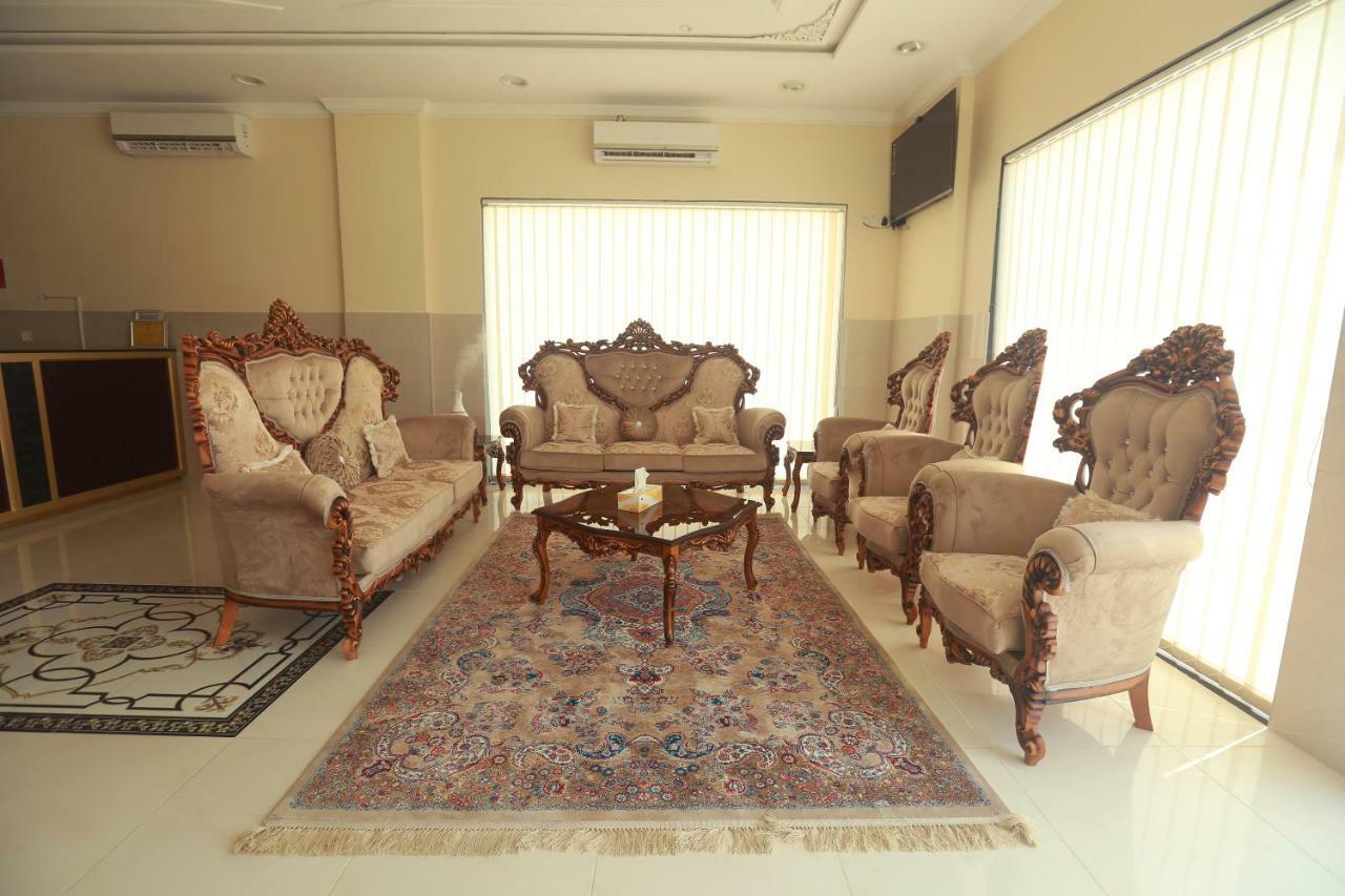 Al Dhiyafa Palace Hotel Apartments قصر الضيافة للشقق الفندقية Muscat Ngoại thất bức ảnh