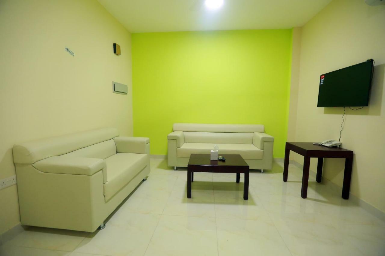 Al Dhiyafa Palace Hotel Apartments قصر الضيافة للشقق الفندقية Muscat Ngoại thất bức ảnh