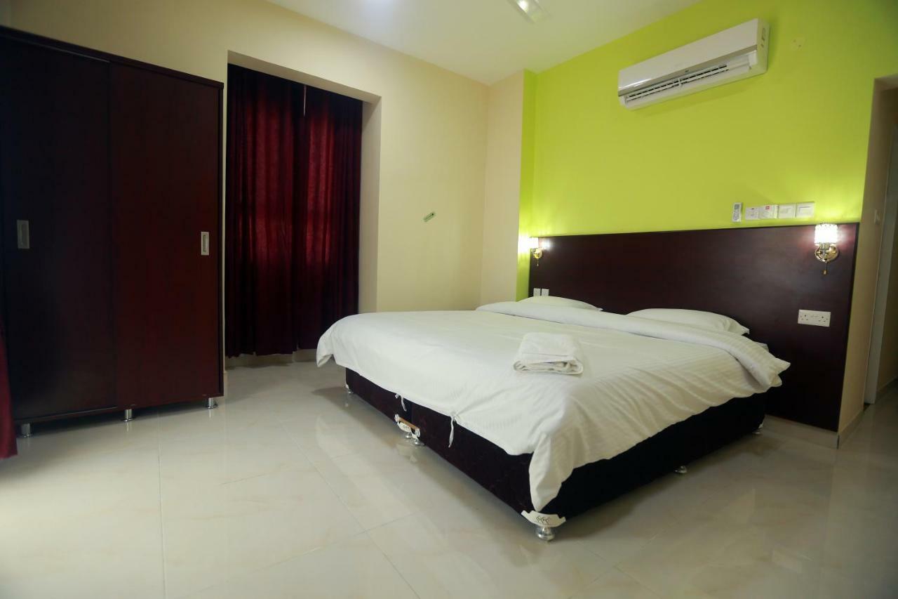 Al Dhiyafa Palace Hotel Apartments قصر الضيافة للشقق الفندقية Muscat Phòng bức ảnh