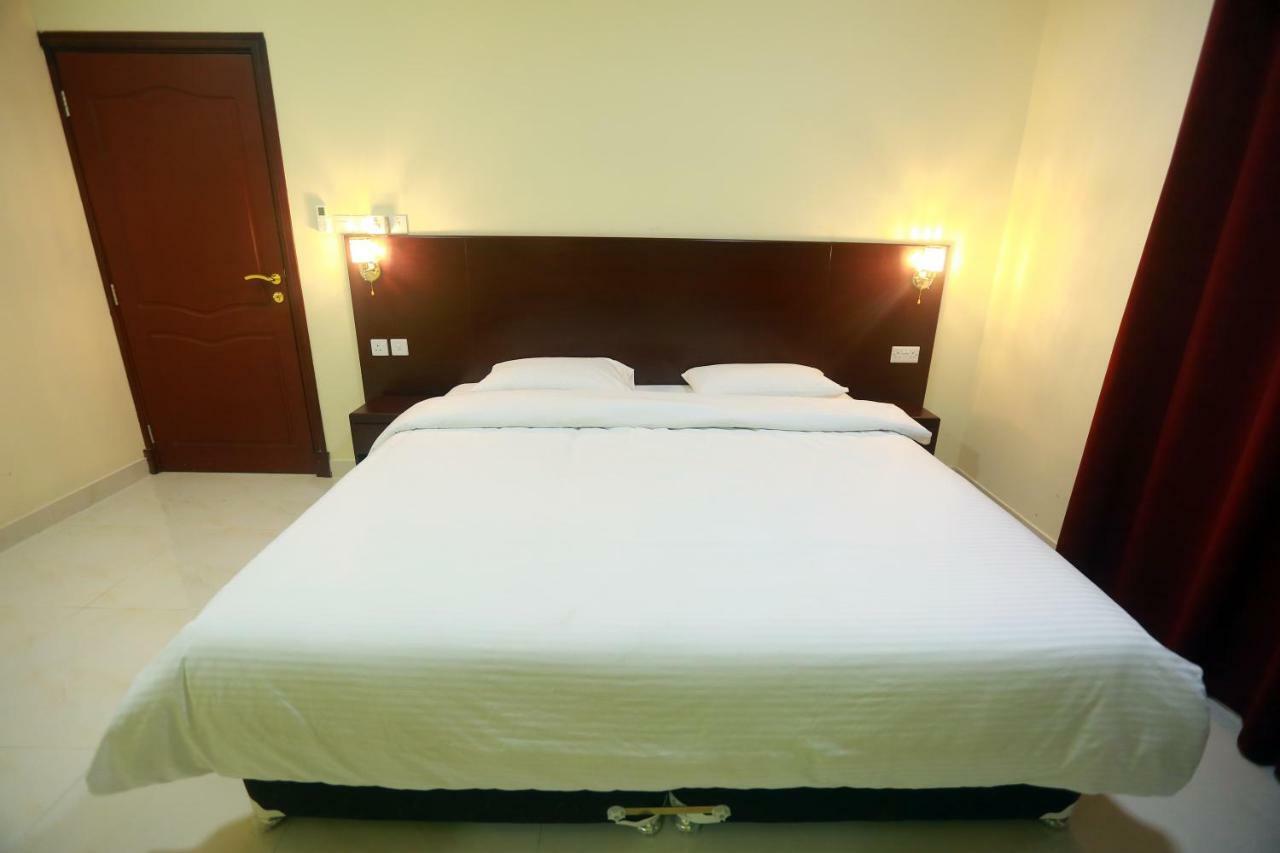 Al Dhiyafa Palace Hotel Apartments قصر الضيافة للشقق الفندقية Muscat Phòng bức ảnh