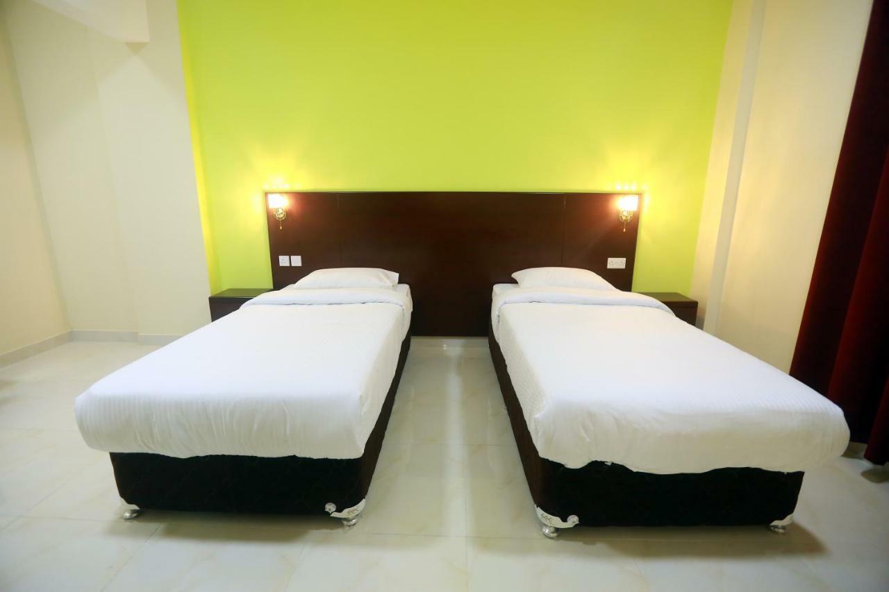 Al Dhiyafa Palace Hotel Apartments قصر الضيافة للشقق الفندقية Muscat Ngoại thất bức ảnh
