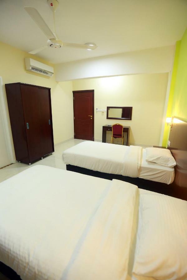 Al Dhiyafa Palace Hotel Apartments قصر الضيافة للشقق الفندقية Muscat Ngoại thất bức ảnh